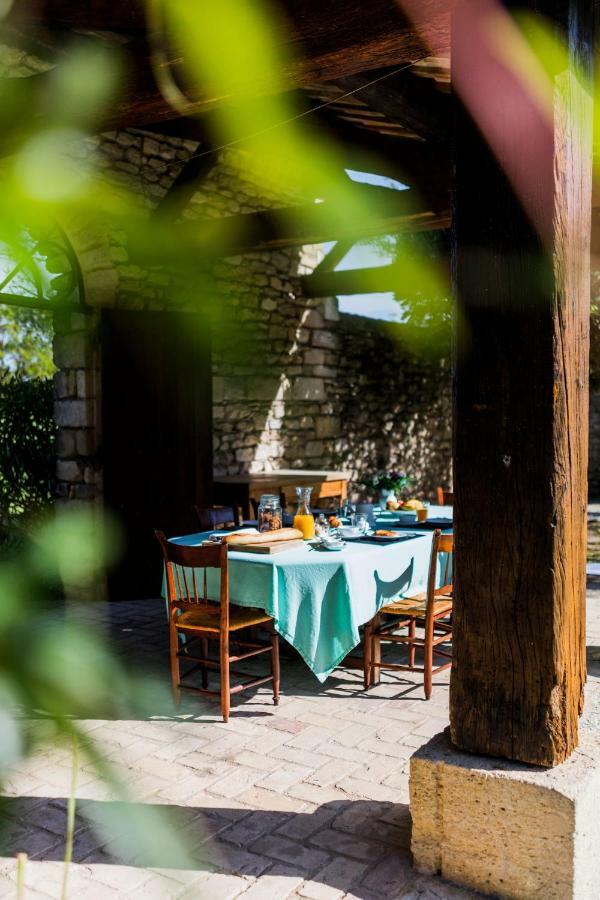 Le domaine des Oréades Uzès Exterior foto